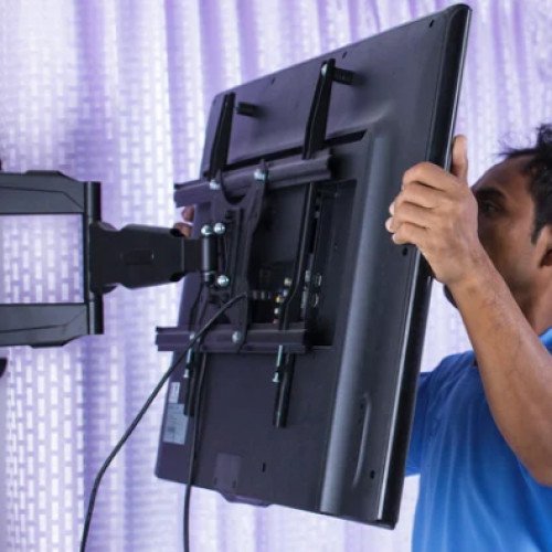 TV installation ( 32 / 43 inch )